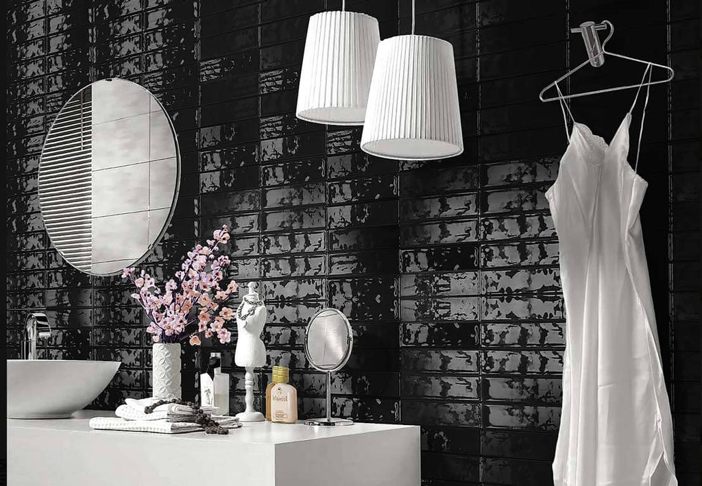 Oceani Black 2.5"x10" Glossy Porcelain Tile - image 2