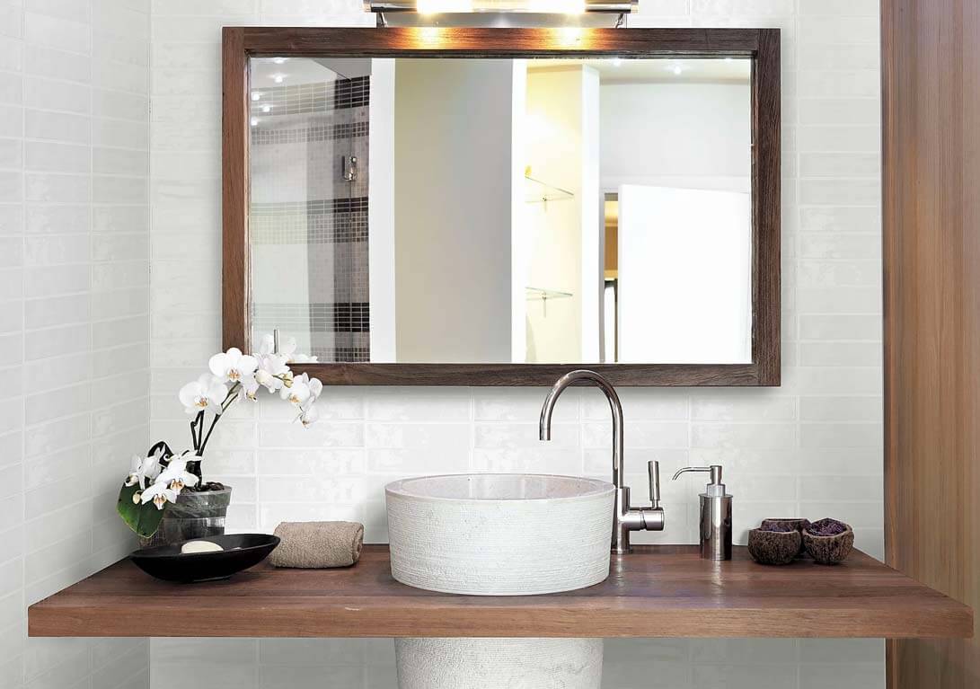 Oceani White 2.5"x10" Glossy Porcelain Tile - image 2