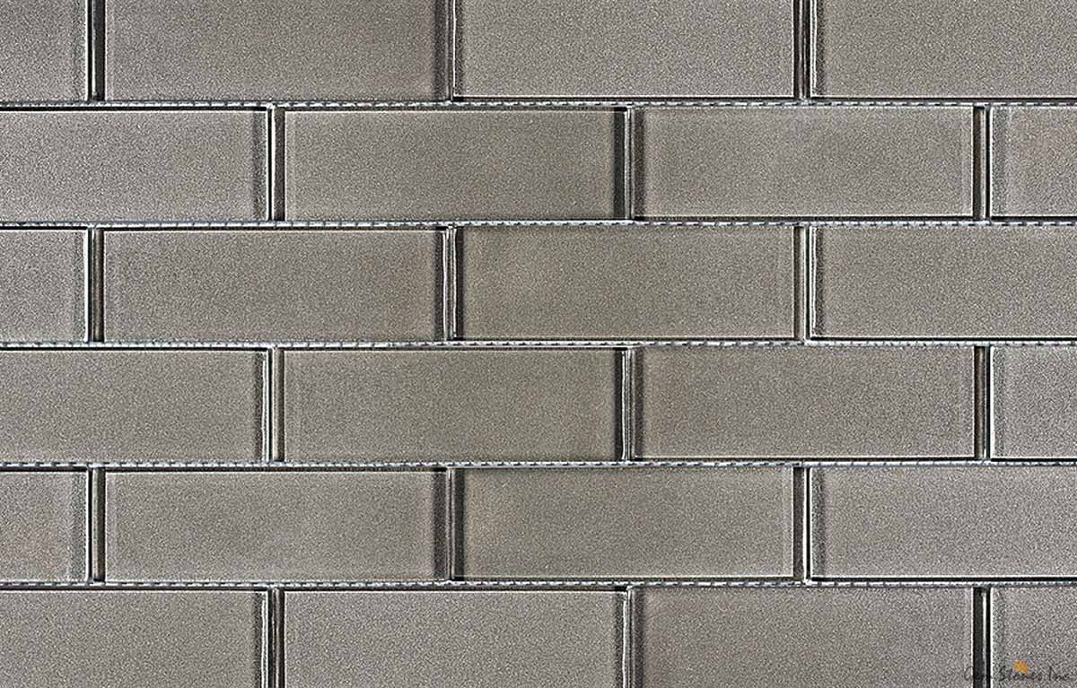 Uno Turbine Grey Glass 2"x6" Glossy Mosaic - image 2