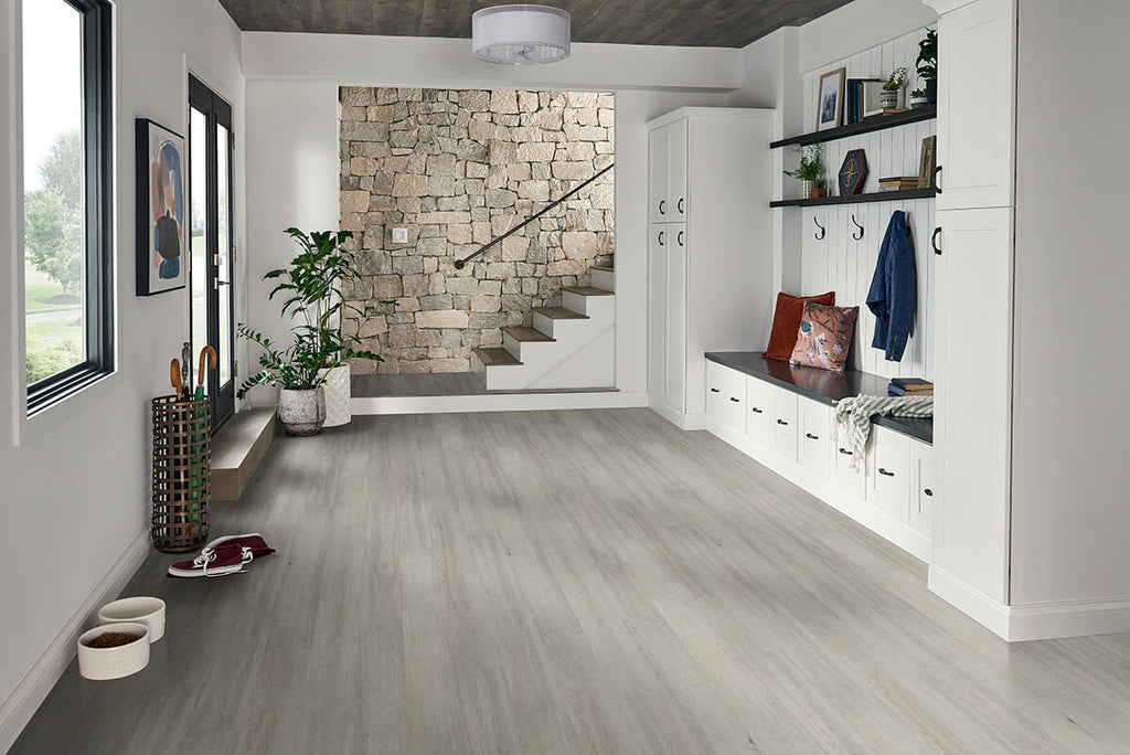 Cyrus Brianka 7"x48" Vinyl Tile - image 2