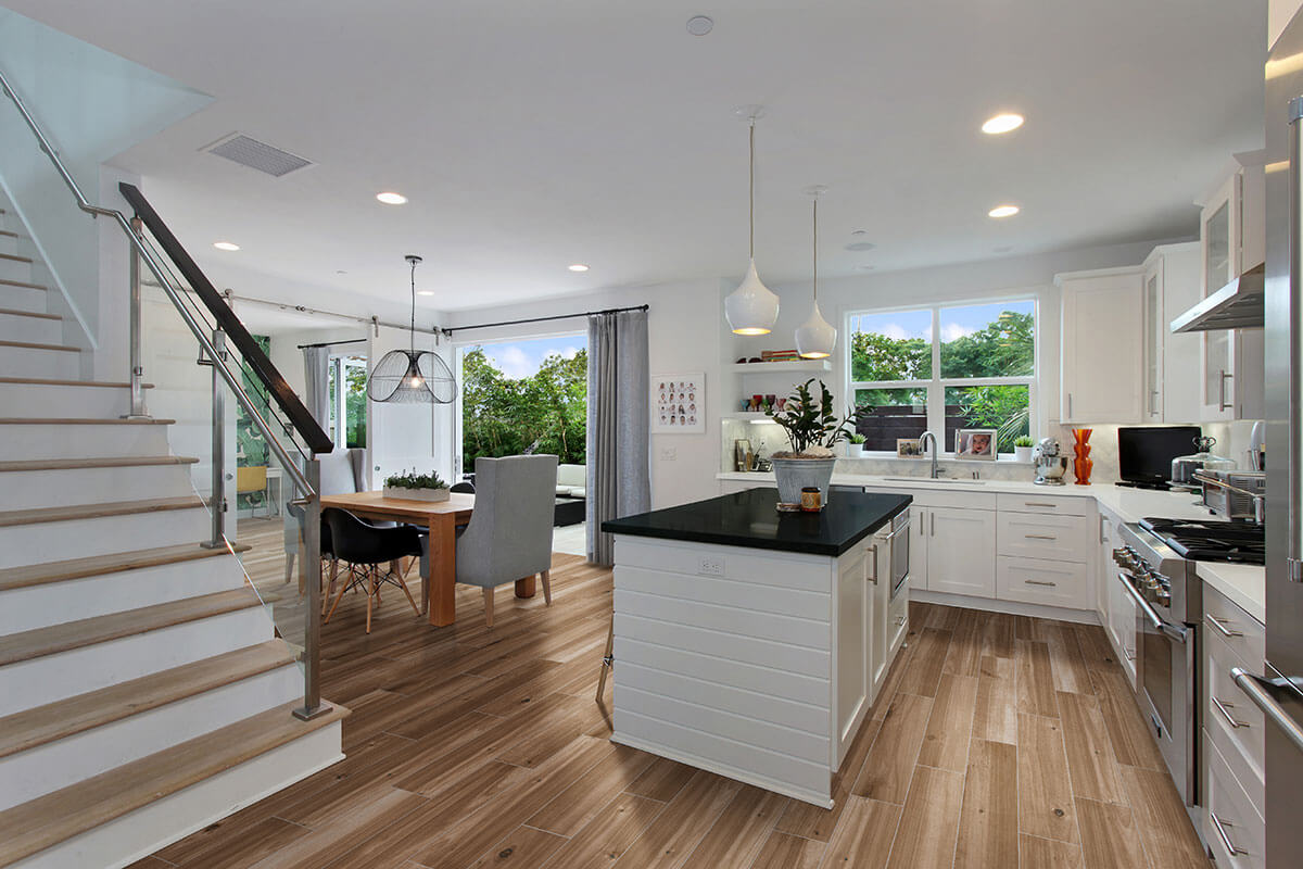 Havenwood Saddle 8"x36" Matte Porcelain Tile - image 3