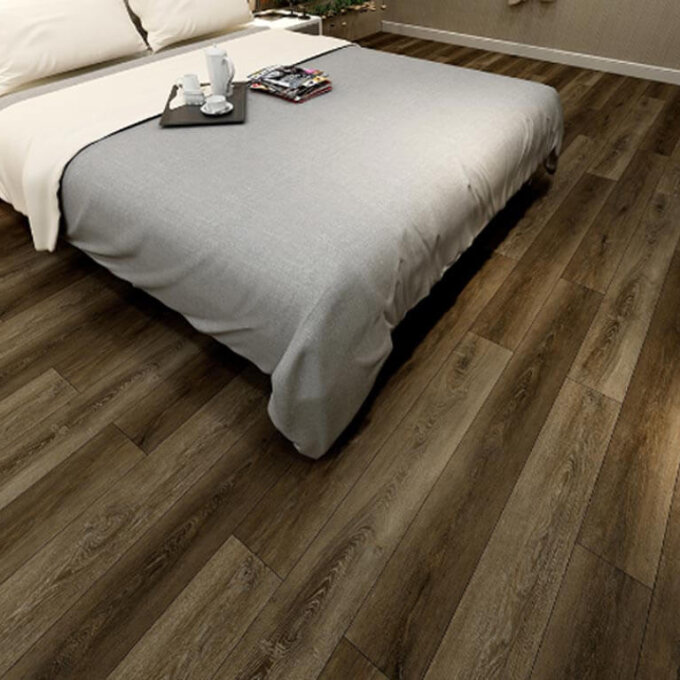 Cyrus Barrell 7"x48" Vinyl Tile