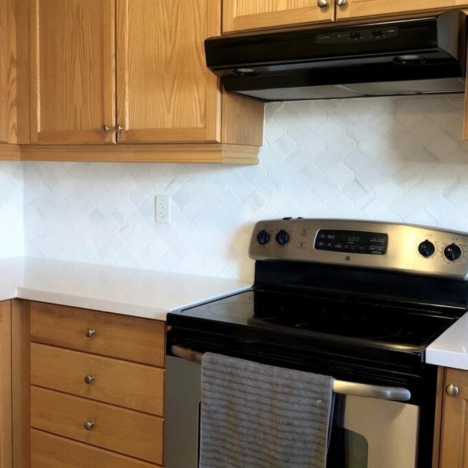 Ariston White Marble Arabesque Mosaic