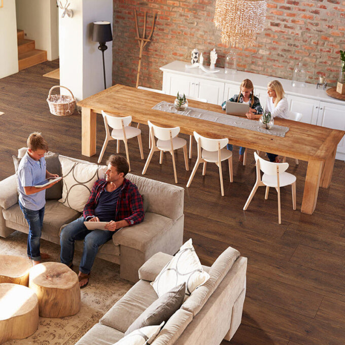 XL Cyrus Braly 9"x60" Vinyl Tile