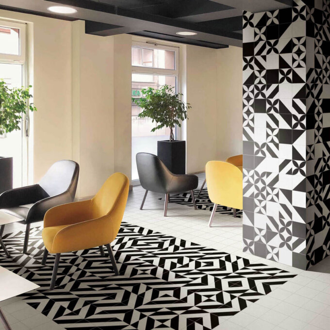 Retromix Circle BWPL 6"x6" Matte Porcelain Tile