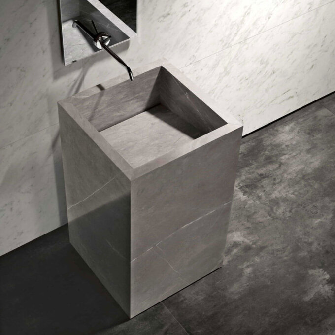 Marmi Classici Bianco Carrara Polished Porcelain Tile