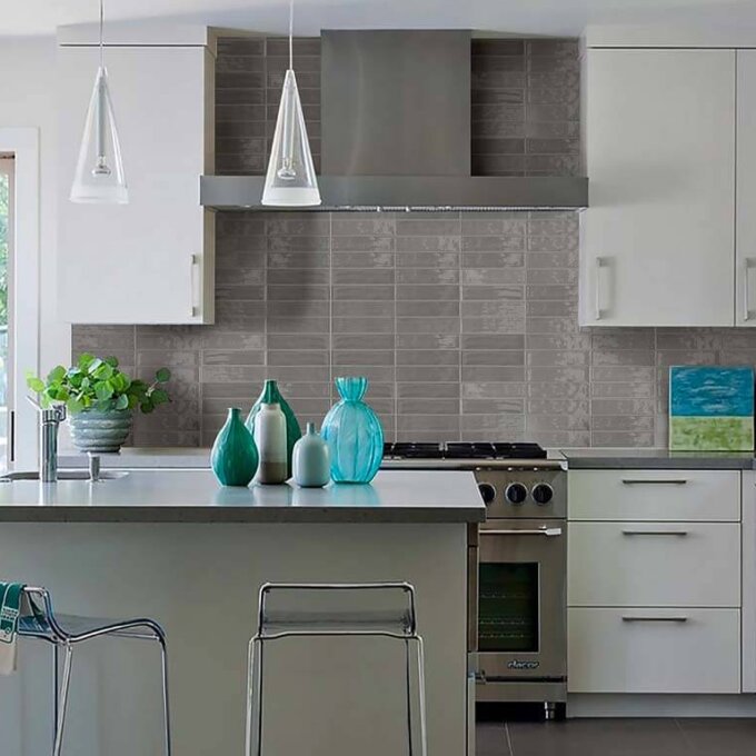 Oceani Smoke 2.5"x10" Glossy Porcelain Tile