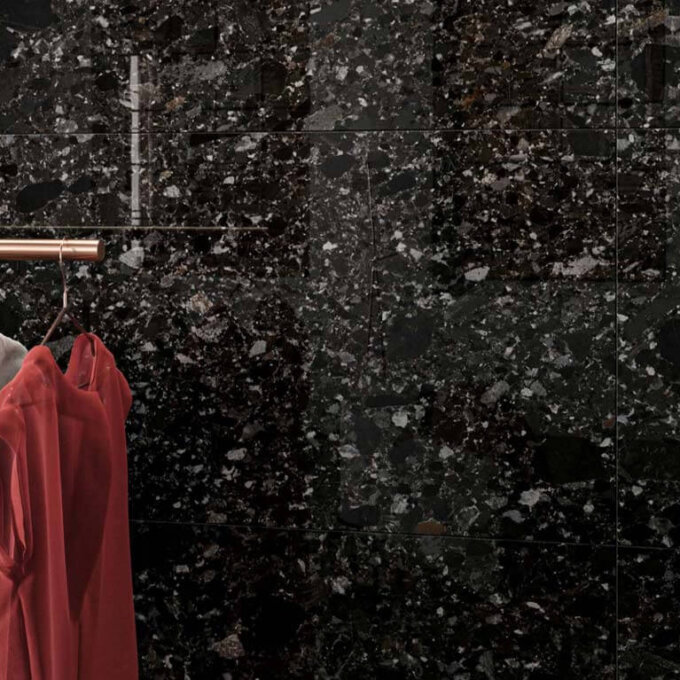 Chiaro Scuro Deep Black Porcelain Tile