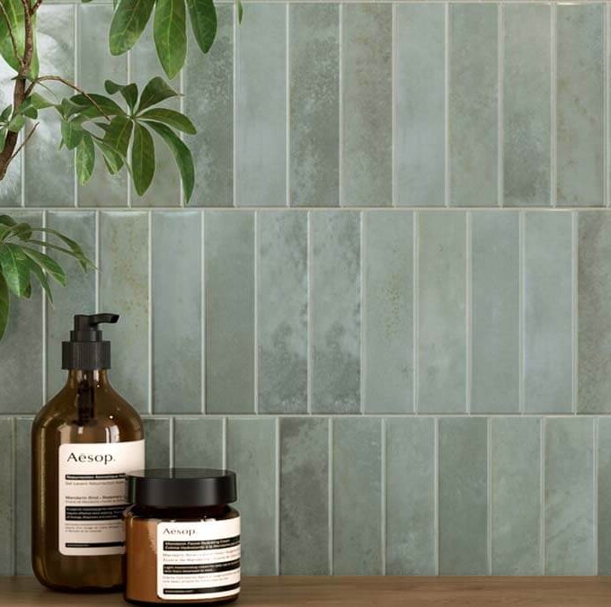 Saturn Verde Perla 2.5"x9.5" Glossy Porcelain Tile