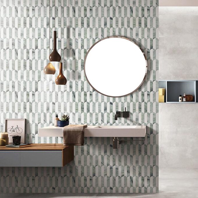 Coastline 2Tone Emerald Honed w/Polished Accents Marble Mosaic