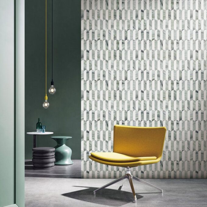 Coastline 2Tone Emerald Honed w/Polished Accents Marble Mosaic