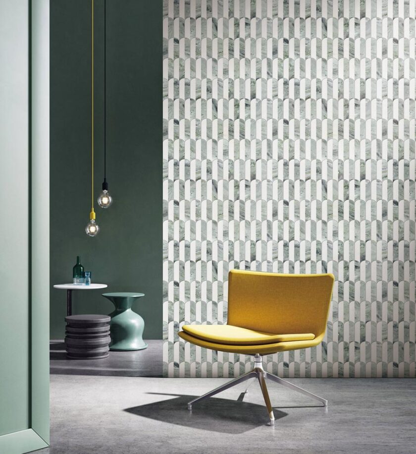 Coastline 2Tone Emerald Honed w/Polished Accents Marble Mosaic - Image 5